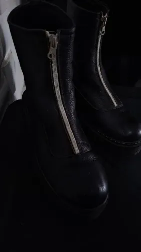 BOTA COTURNO ZÍPER TAM M MARCA VITAL