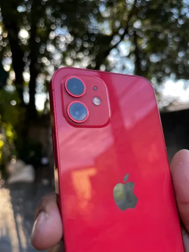 iPhone 12 128GB Product Red