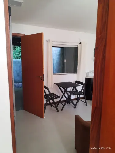 Alugo apartamento loft/studio nos ingleses 400 mts da praia.
