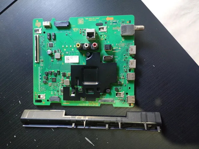 Placa principal tv Samsung un50tu8000g