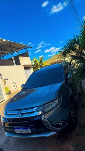 Mitsubishi Outlander 2.0 16V 160cv Aut. 2016