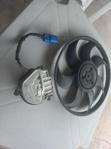 Eletro ventilado fiat uno 3 cilindro 2016/2017