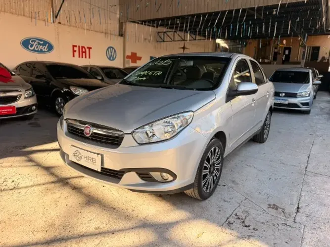 Fiat Grand Siena Essence 1.6 Flex 16V 2015