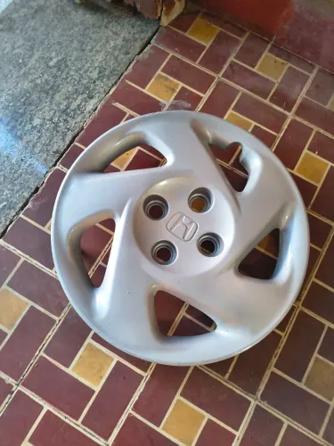 1 calota Honda Fit 2005 primeira geracao