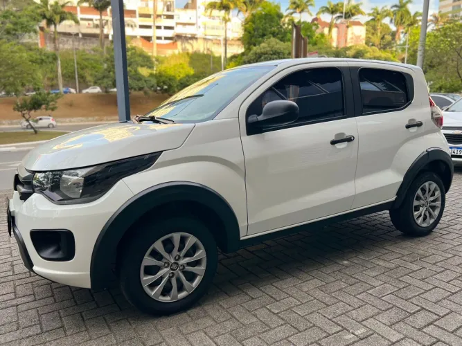 Fiat Mobi Like 1.0 Fire Flex 5P. 2023