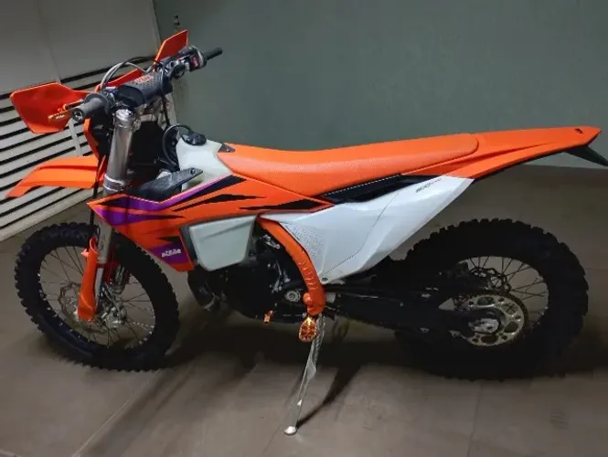 Ktm 300 2024 apenas 13 horas de uso