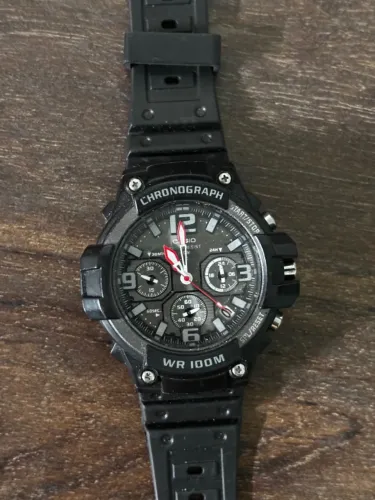 Relógio Casio Chronograph WR 100M