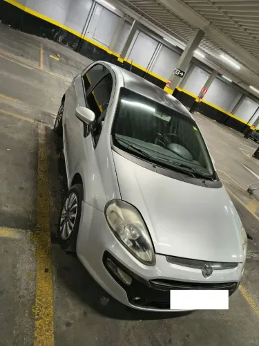 Fiat Punto Attractive 1.4 Fire Flex 8V 5P 2014