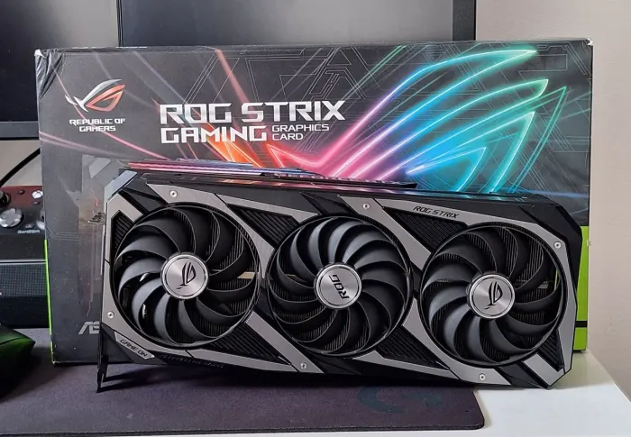 ASUS ROG Strix GeForce RTX 3080 - Impecável, Caixa Completa + Revisada