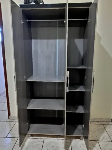 Excelente Guarda Roupa Cor Fácil Para Combinar Com seu Quarto