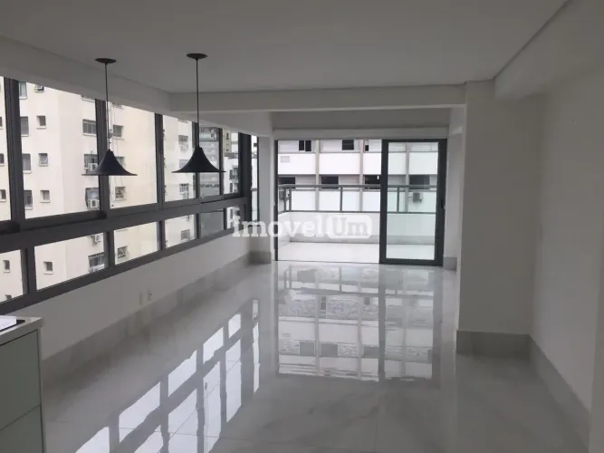 Vila Nova Conceição | Cobertura 2 quartos, sendo 2 suites