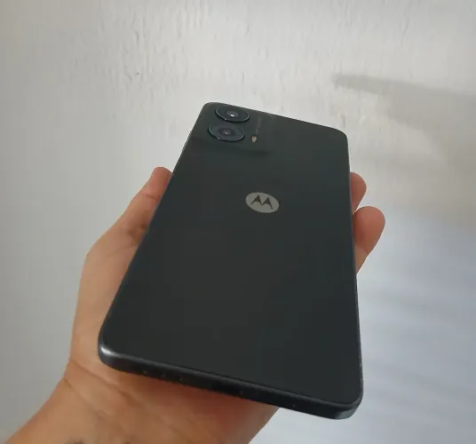 Motorola Moto G24 - Ótimo Estado!