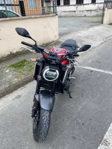 CB 650R Único dono