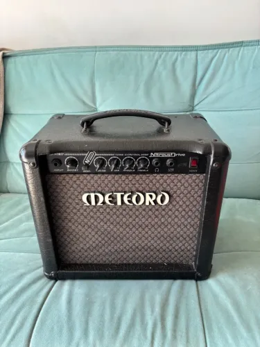 Amplificador Meteoro Nitrus 15