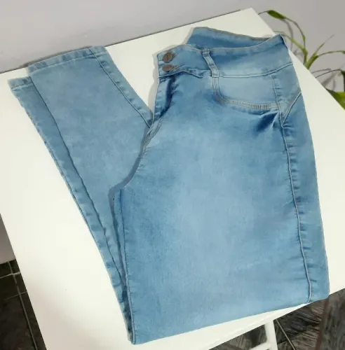 Calça Jeans Feminina Plus Size 50 Cintura Alta Skinny