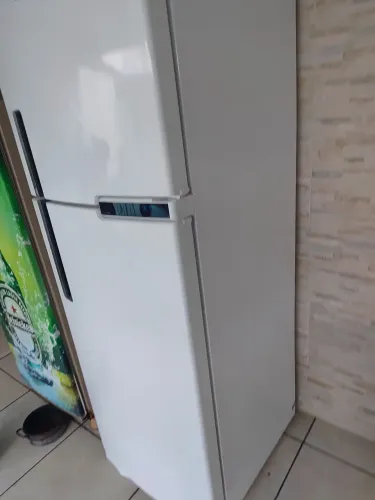 Geladeira Brastemp Fost Free 375L