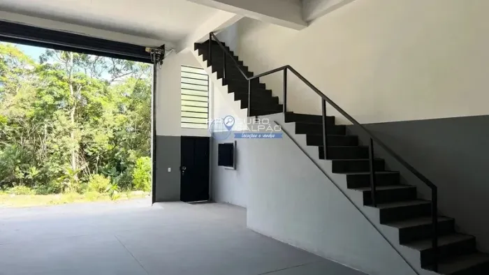 Galpão para Alugar | 280 m² | Parque São Domingos - São Paulo