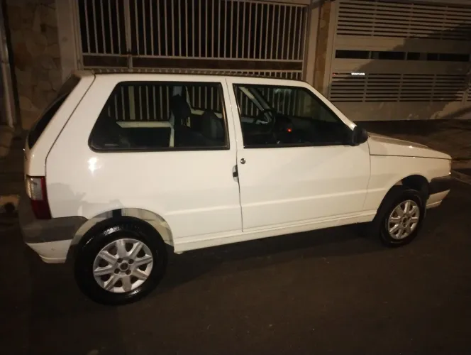 Fiat Uno Mille 1.0 Fire/ F.flex/ Economy 2P 2012