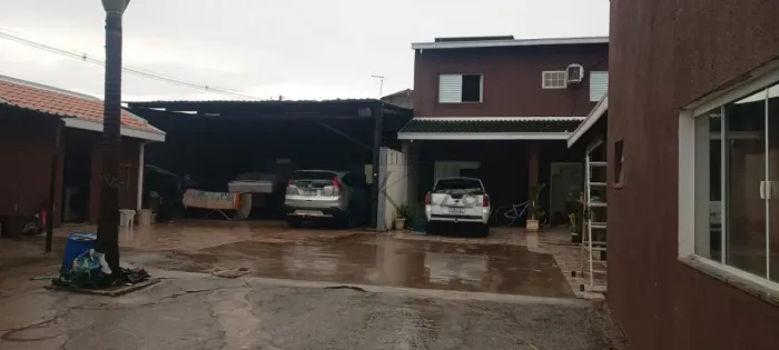 Oportunidade - Casa Comercial com Terrenos - Parque dos Sinos - Jacareí - 823m².