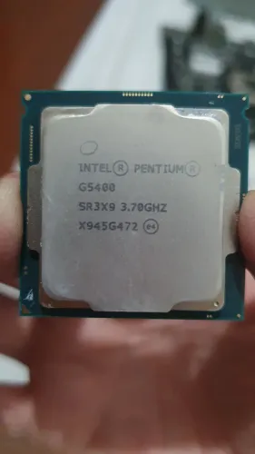 Processador Intel Pentium Gold G5400 3.7GHz  Funcionando Perfeitamente