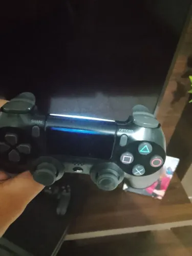 Ps4 pro barato pq quero vender rapido