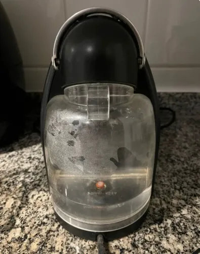 Cafeteira Nespresso Essenza Manual