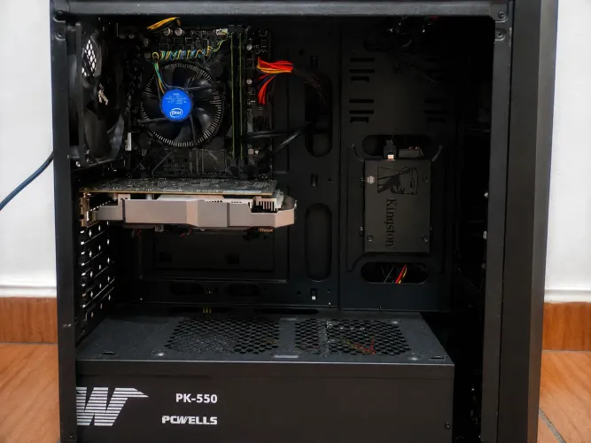 Pc i7 9700F 9° + 16GB RAM + SSD Kingston 500GB + Placa vídeo GTX 1050 ti 4GB