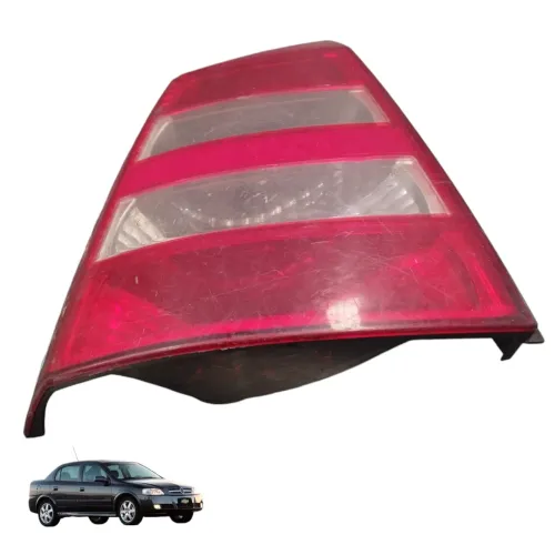 Lanterna Traseira Esquerda Astra Sedan 2003/2005 C/ Detalhe  Esquerdo Vermelha
