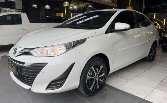 Toyota Yaris XL Live Sedan 1.5 Flex 16V 4P AUT 2021