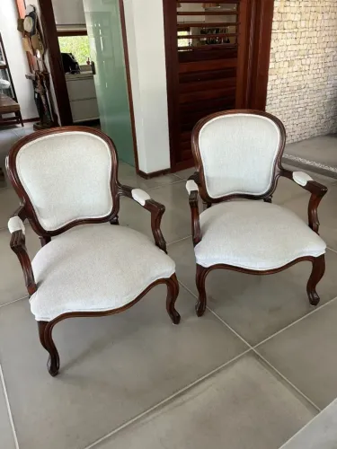 Par de Poltrona Antiga