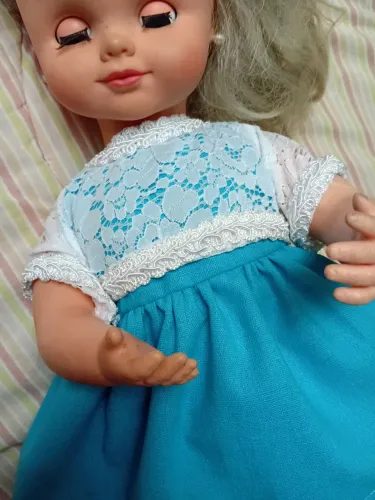 Boneca Mãezinha apenas o vestido