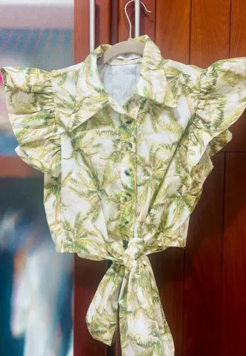 Blusa semi nova