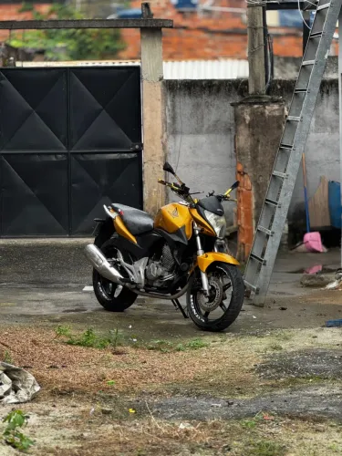 Vendo Cb300r 