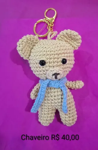 Chaveiro amigurumi urso 13cm