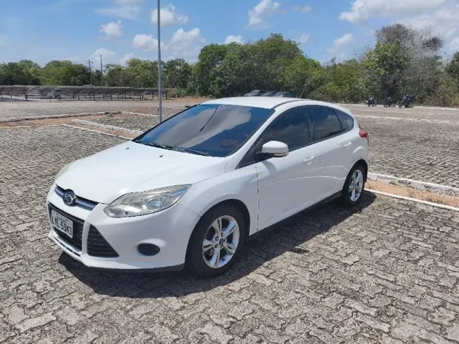 Ford Focus 1.6 S/se/se Plus Flex 8v/16v 5P 2014