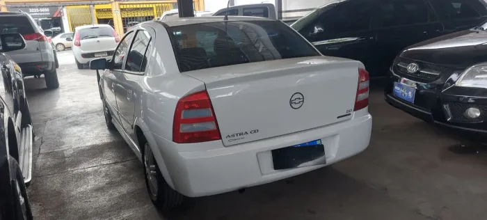 Chevrolet Astra Sedan 2.0/cd/ Expres.gls 2.0 8V 4P 2003