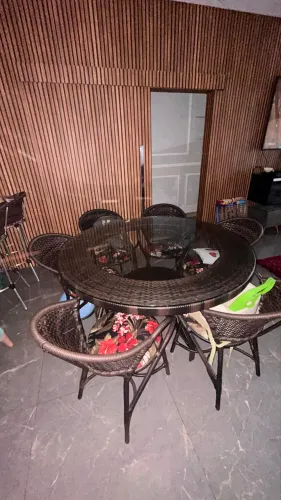 Mesa novíssima