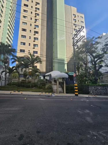 linda cobertura na Graça, próximo ao shopping Barra