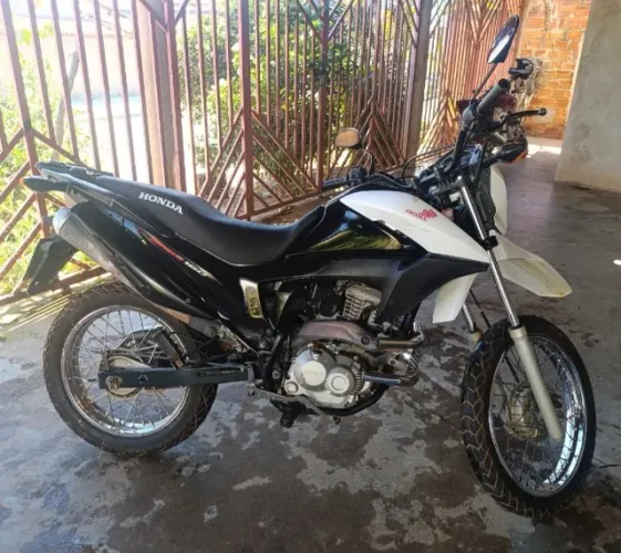 Vendo Moto NXR BROSS 160