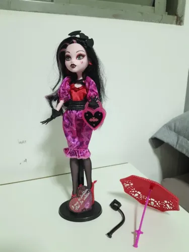 Monster High Draculaura Holiday Love Edition