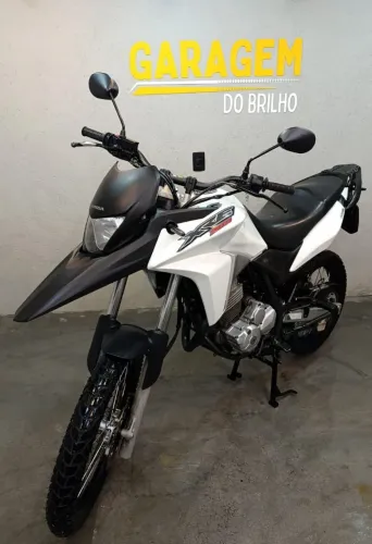 Honda XRE 300 2014 - IPVA 2026 pago - Muito bem cuidada.