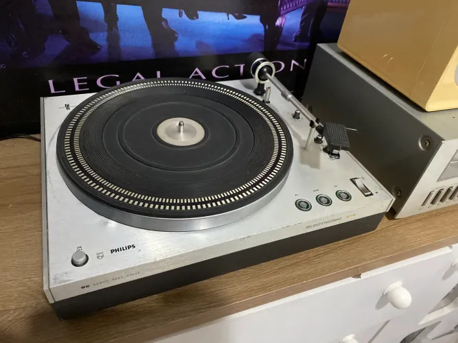 Toca discos Philips GA-312 revisado