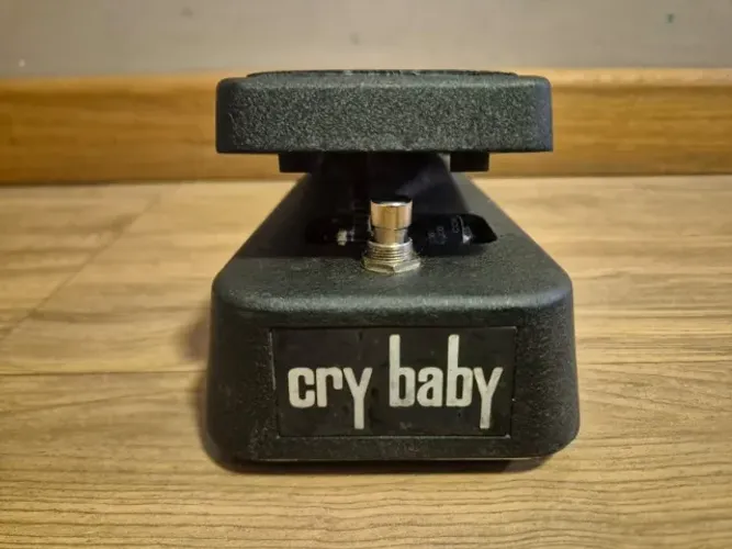 Pedal de Wha Wha Cry Baby GCB-95 Dunlop 