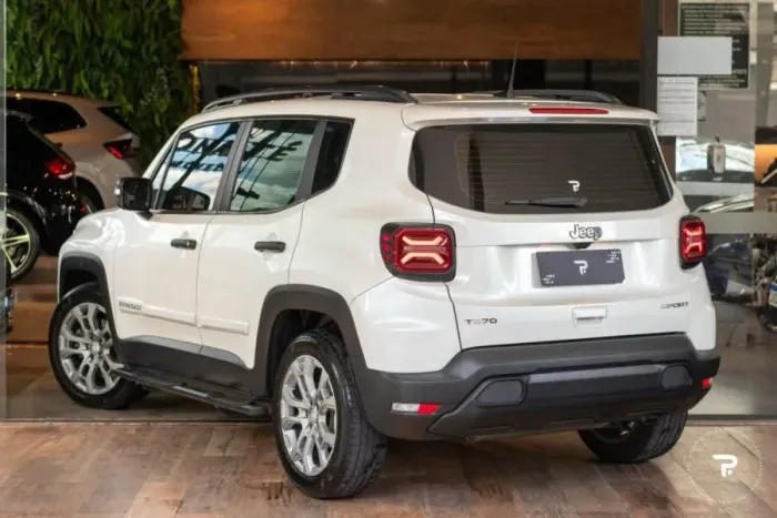 Jeep Renegade Sport T270 1.3 TB 4X2 Flex Aut. 2023