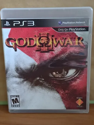 Lote 2 Jogos: God of War III e Bayonetta (PS3)