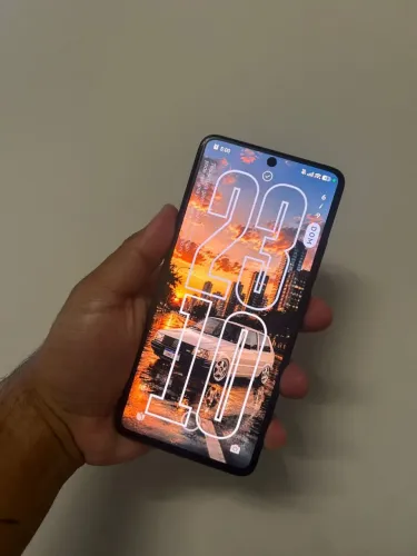 Troco Poco X7 Pro em iPhone