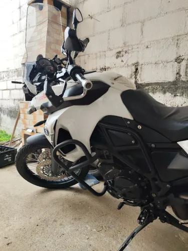 F800 GsS