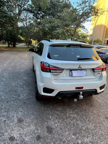 Mitsubishi Outlander SP. HPE Bl.ed 4X2 2.0 Flex AUT 2022