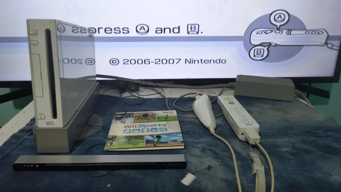 Nintendo Wii bloqueado bem conservado 