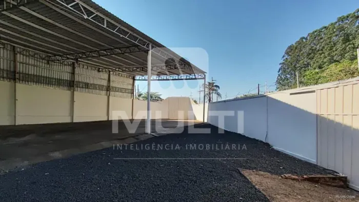Galpão - JARDIM BRASILIA